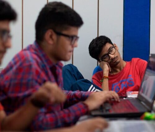 Figuring out why a nap might help people see things in new ways