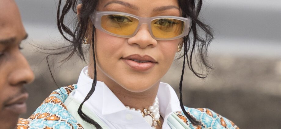 Rihanna Is Bringing Back an Old-Fashioned Jewelry Trend: the Cameo Necklace