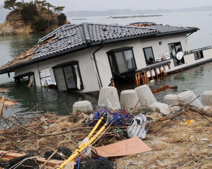 Earthquake swarms are fueling fear of the ‘big one’ in Japan