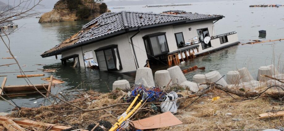 Earthquake swarms are fueling fear of the ‘big one’ in Japan