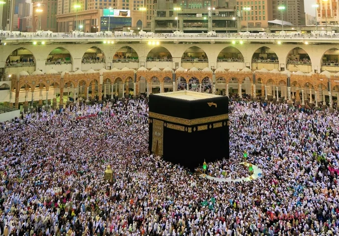 Halal Tourism on the Rise: What It Means for Travellers and Hoteliers & By Nils Heckscher