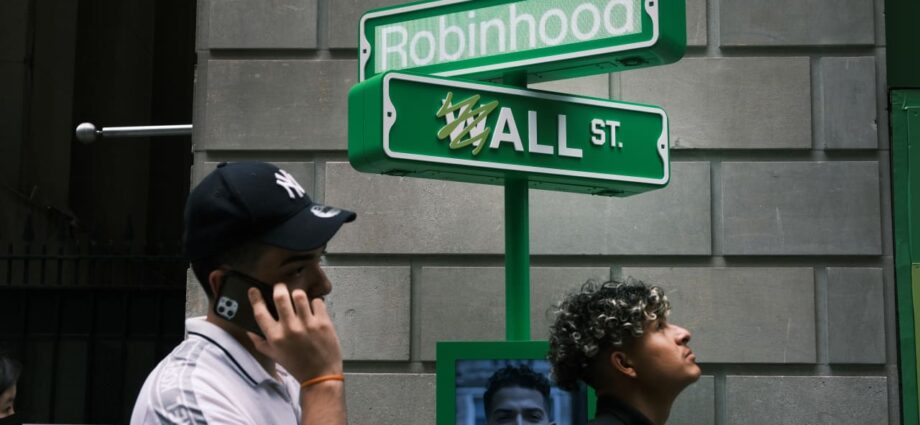 Robinhood misses out on the S&P 500 yet again, with Trade Desk to soon join the index