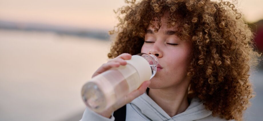 12 Hydration Mistakes That Are Leaving You Parched This Summer