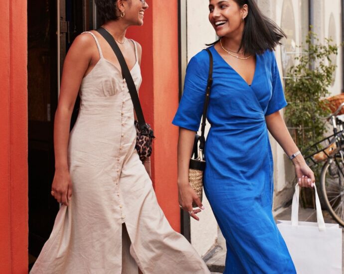 $9 Tanks? Yes, Please! Grab Amazon’s Early Labor Day Fashion Deals