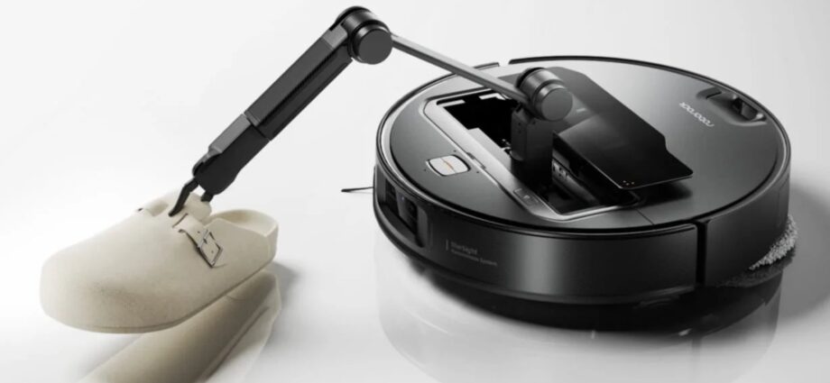 The Most Advanced Robovac with a Mechanical Arm Is $1,000 Off, Roborock Selling Off All Inventory