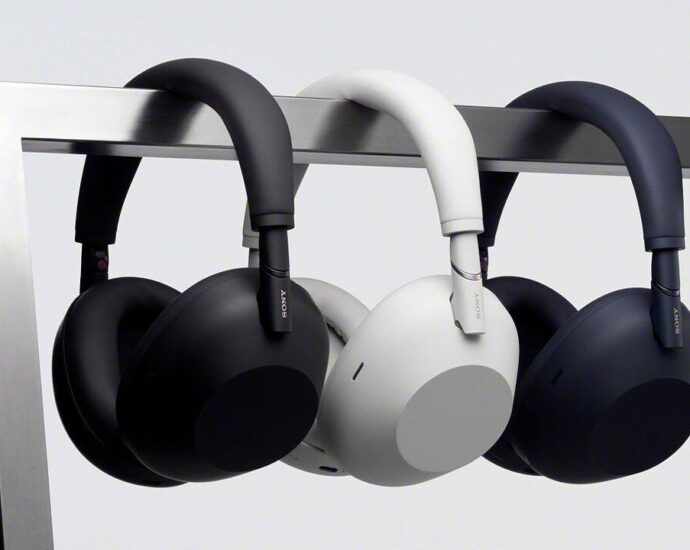 The New Sony WH-1000XM6 Noise Canceling Headphones Drops to the Lowest Price Ever