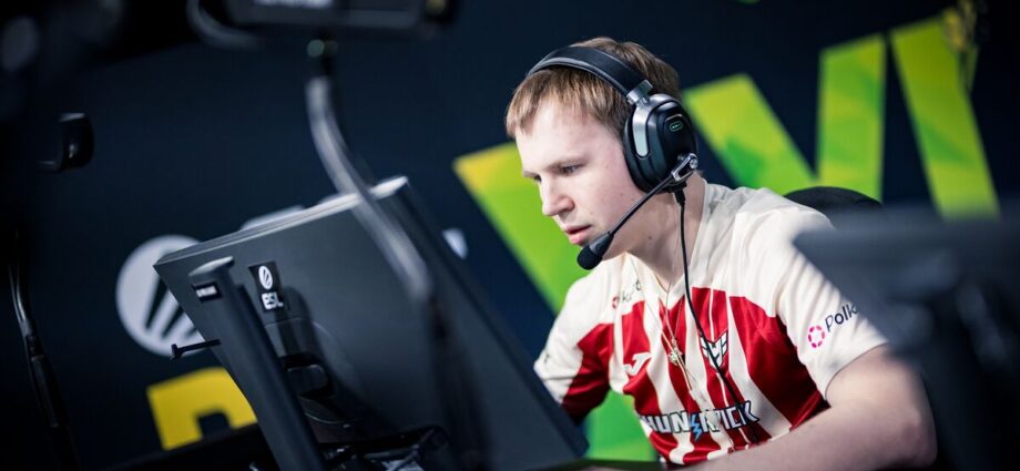 Team Spirit has benched zont1x and signed tN1R
