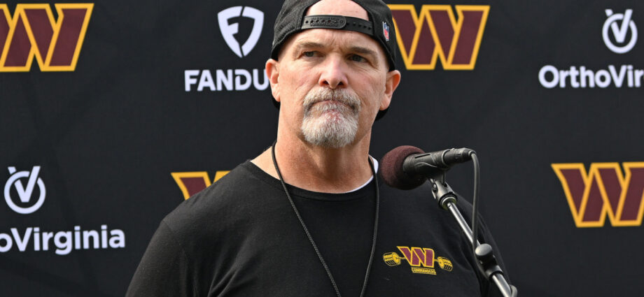 Insult to injury: Commanders lose game — and possibly star RB for rest of season