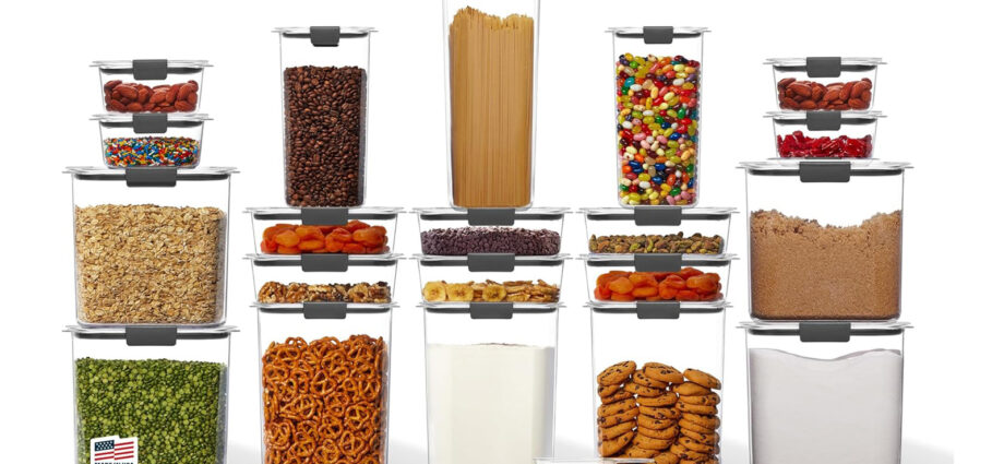 Stop wasting food and money with these discounted Rubbermaid Brilliance containers from Amazon