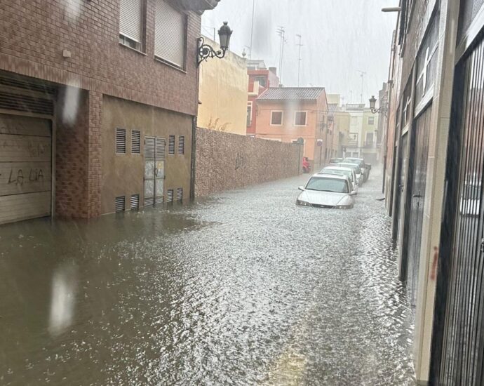 Valencia-Real Oviedo clash postponed due to weather warnings