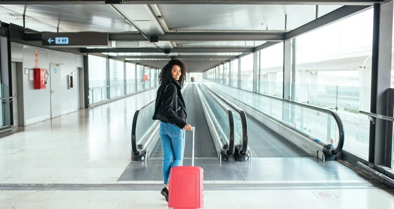 US Government Shutdown Creates Turbulence in Air Travel and Tourism Industry