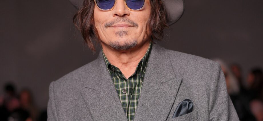 Johnny Depp’s Rare Paris Fashion Week 2025 Appearance
