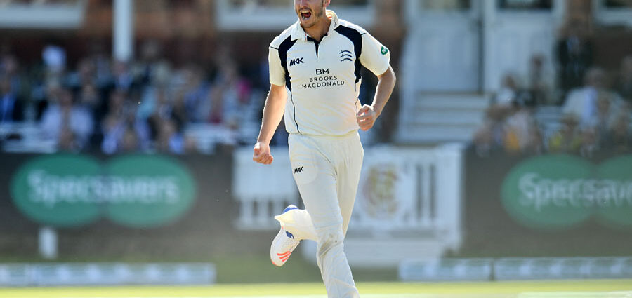 Roland-Jones buoys relegation-threatened Middlesex