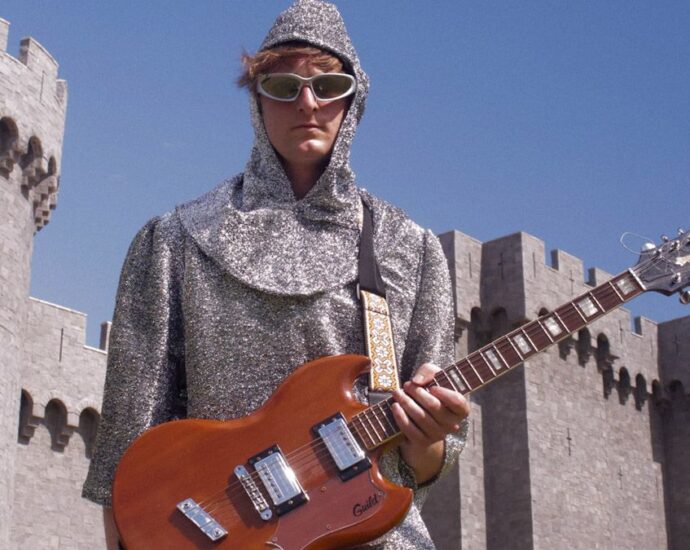“The upper level of my dreams was to play DIY basement shows in college”: Meet Will Paquin, the musical polymath who is reluctantly stepping into the spotlight to give alt-rock and indie some Brazilian flair