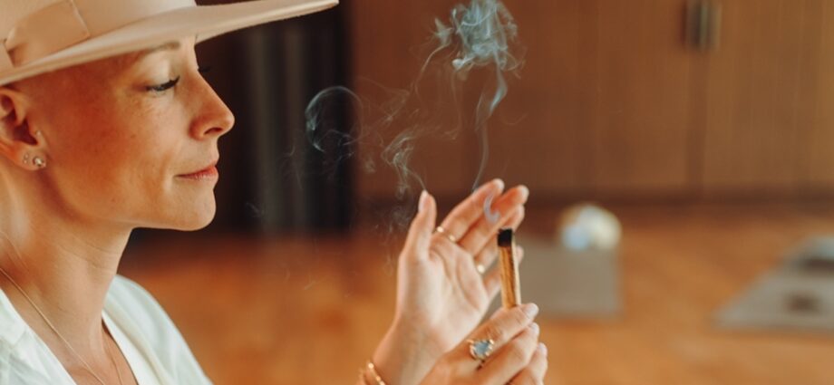 Take part in a master-led healing retreat in the Maldives