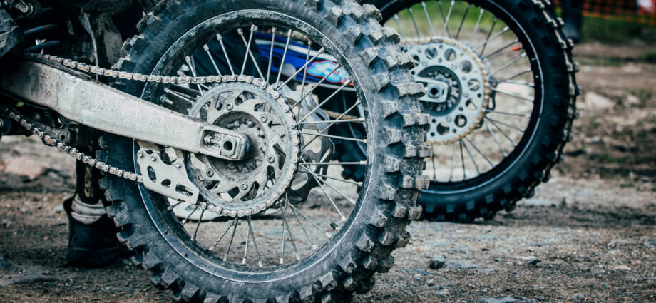 “How to Correctly Adjust Your Chain” – A Post-Ride Must Watch!