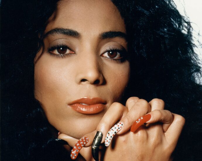 From the Archives: The Fast—and Fashionable—Florence Griffith Joyner