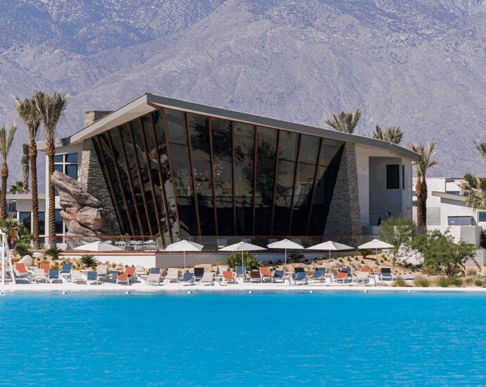 We Visited the Real-Life Parr House from Incredibles 2 at Disney’s Cotino, Its First Storyliving Community