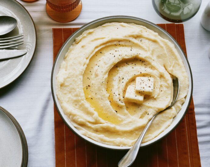 Make-Ahead Mashed Potatoes