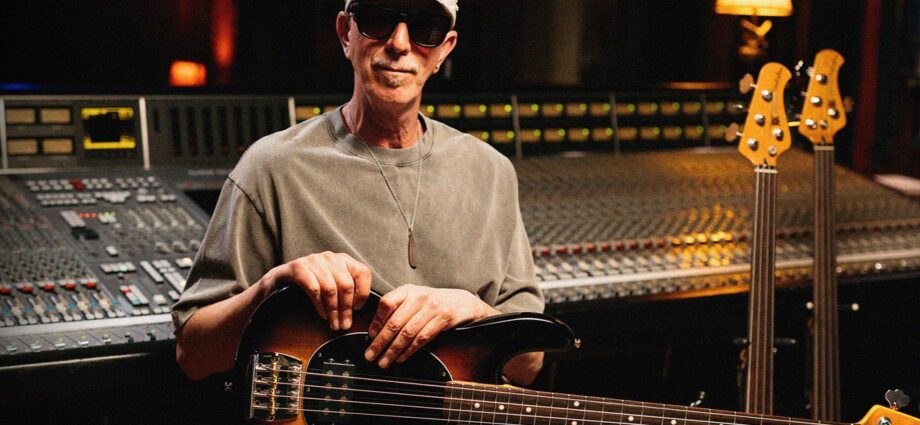“Jeff Beck would pick up my fretless and play the craziest licks. I was in awe”: Pino Palladino’s adventures with The Who, John Mayer, Eric Clapton and his Music Man fretless bass