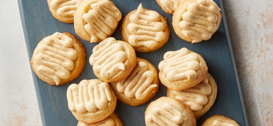 An Ode to Lekko Shortbread Cookies