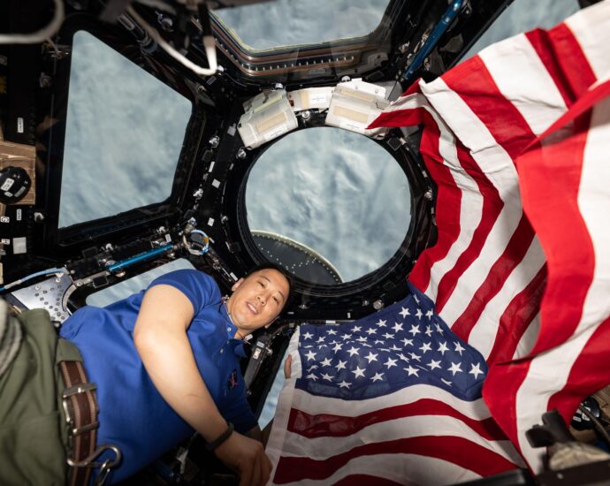 Celebrating 25 Years of Humanity in Space 