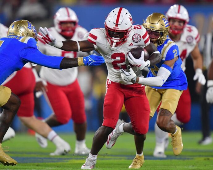 Can Emmett Johnson Really Crash the Heisman Party?