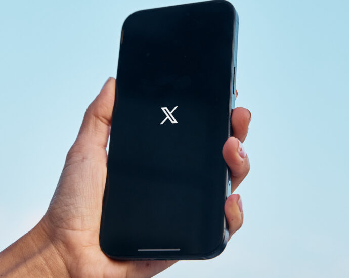 X Displays Users’ Locations, Fueling Scrutiny Over Political Accounts