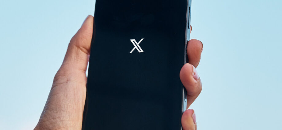 X Displays Users’ Locations, Fueling Scrutiny Over Political Accounts