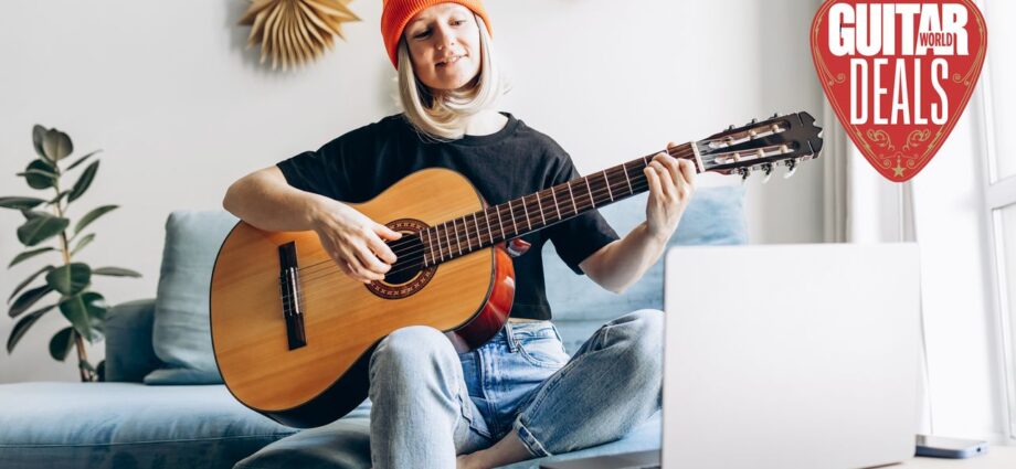 Guitar Tricks just dropped a whole year of guitar lessons to only $99 thanks to this impressive 89% off Black Friday offer