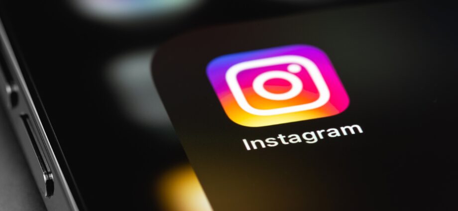 Instagram May Be Quietly Adding AI-Generated Headlines to Your Posts