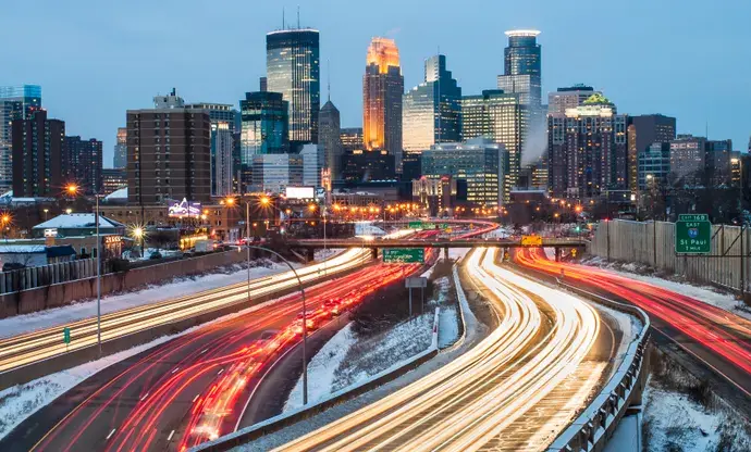 Minneapolis Fed survey: Nonresidential builders face tighter pipelines, rising costs