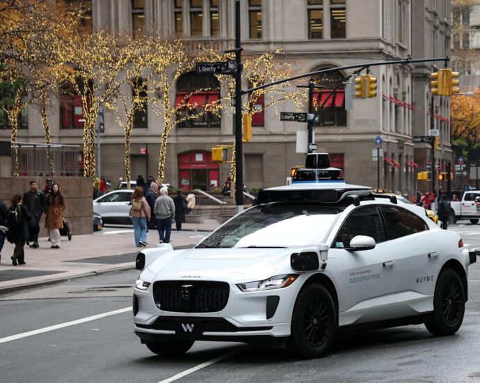 A San Francisco power outage left Waymo’s self-driving cars stranded at intersections