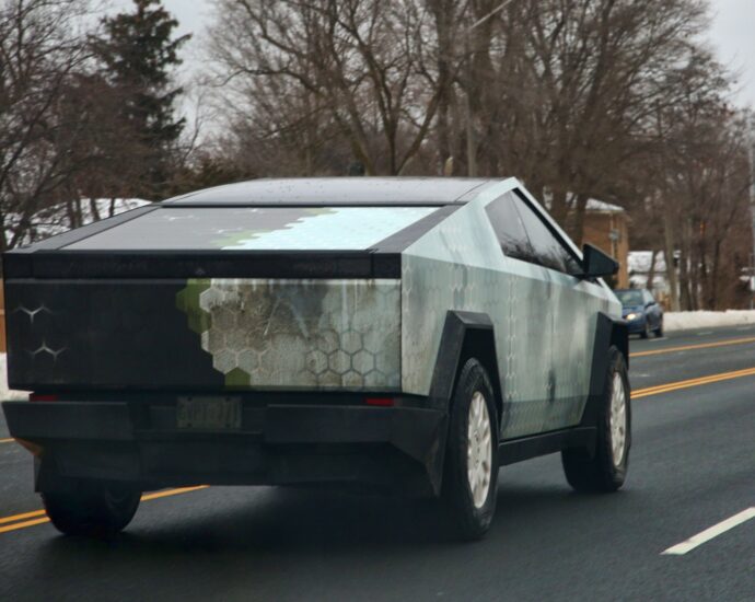 Tesla Loses Its EV Crown to BYD as Sales Keep Dropping