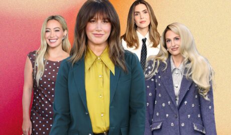 6 Signs It’s Time to Leave Your Toxic Mom Group, According to Therapists