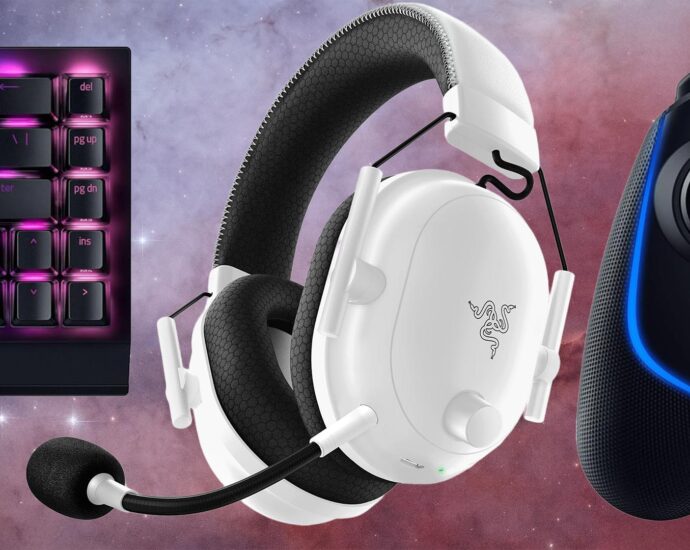 Razer gaming gear is on sale at Amazon right now—keyboards, headsets, mics, and controllers up to 50% off