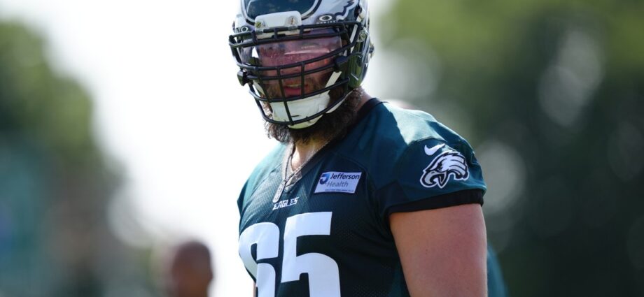 Eagles-49ers Final Injury Report: Lane Johnson questionable