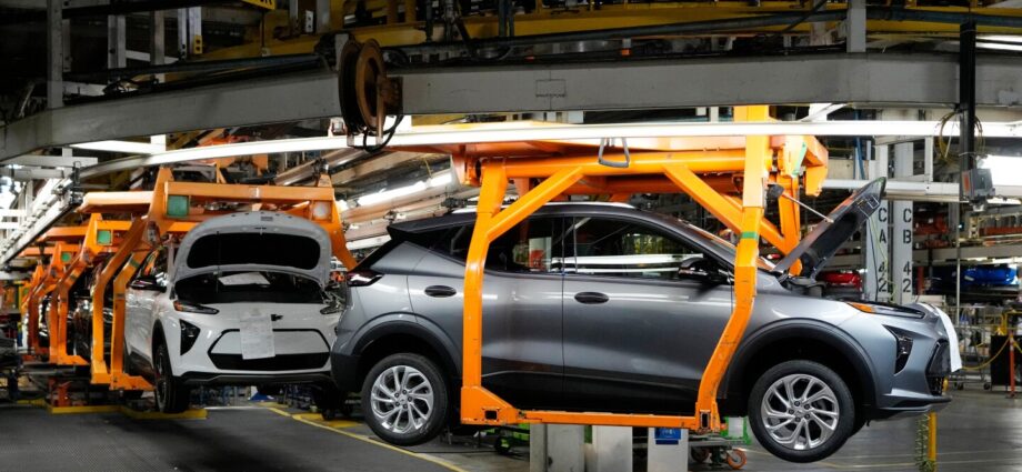 A new report says Michigan faces ‘a critical time,’ needs innovation to retain $348B auto industry