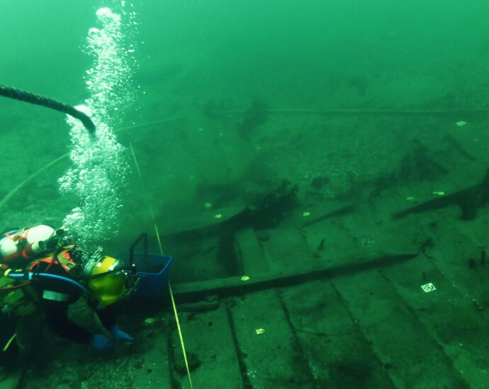 600-year-old Viking shipwreck is the largest of its kind
