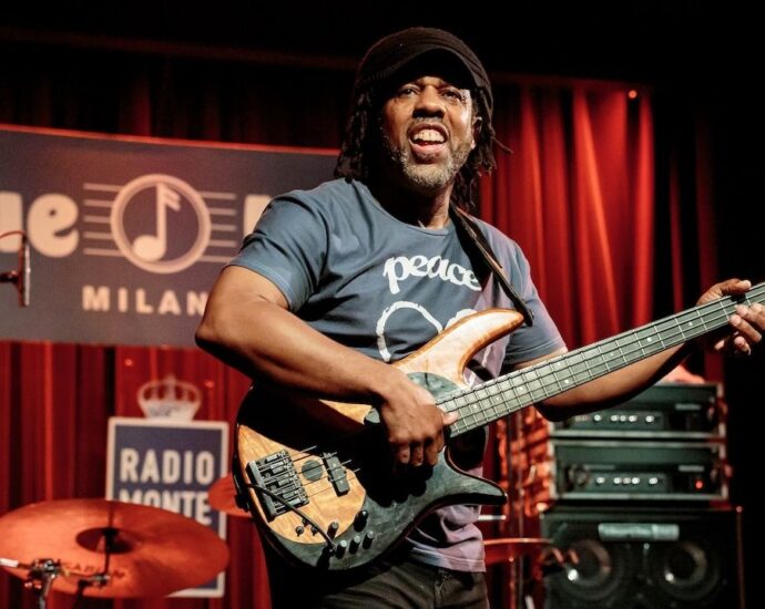 “Don’t get the gig and then complain about it. If you can’t find something good in the music, that’s your fault”: Occupying the absolute pinnacle of the bass world, Victor Wooten gives an insight into what it takes to get to the very top