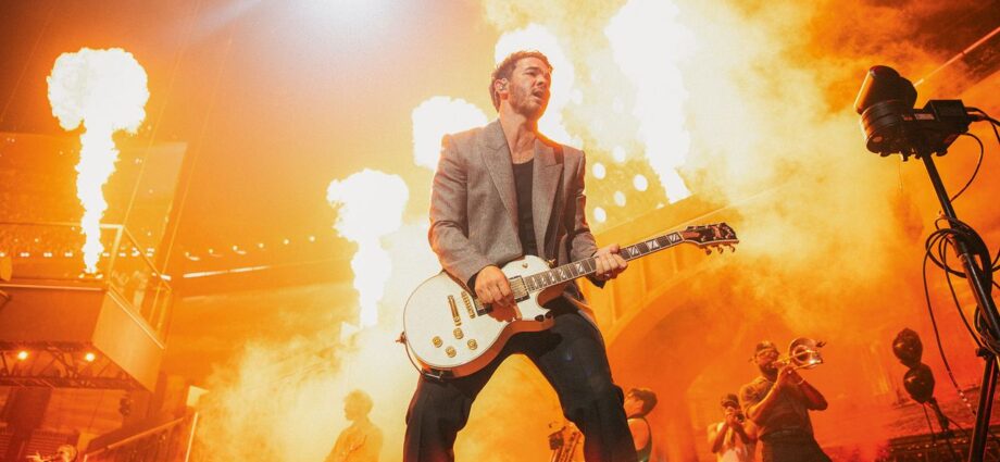 “They played a lot of fast drop D, but they also played a lot of harmony power chords. You can hear a lot of that in our early music”: Kevin Jonas on his love for the Dove, and why you’ll almost always find the Jonas Brothers in DADGAD