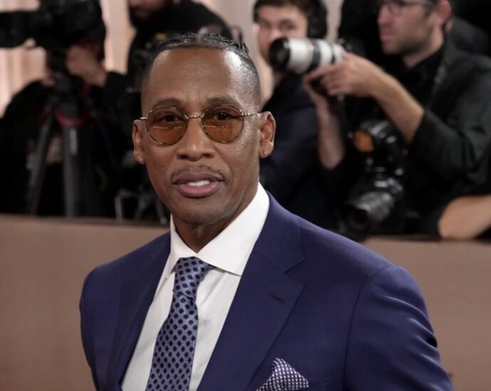 Raphael Saadiq Talks “Amazing” Oscar Nomination For ‘Sinners’ And Missing D’Angelo