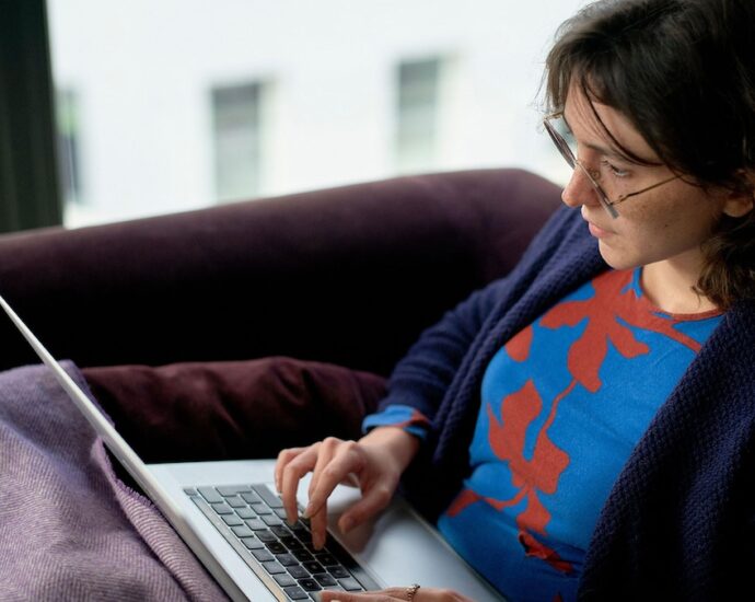 Flying in 2026? Here’s how to find the cheapest flights