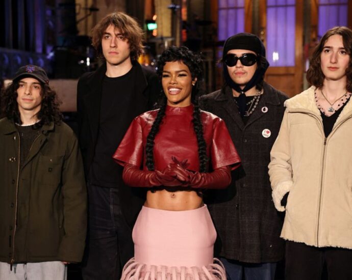 ‘Saturday Night Live’: How to Watch the Variety Comedy Show Online Without Cable for Free