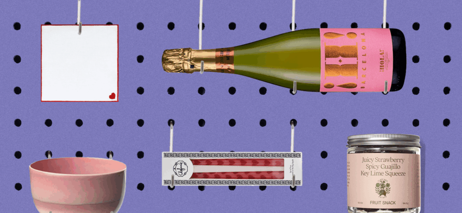 How to Pull Off a Restaurant-Quality Date Night at Home