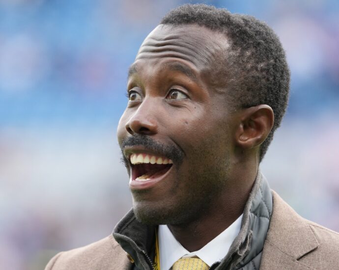 The Eyebrow-Raising QB Comments Echoing Around the Vikings Firing its GM