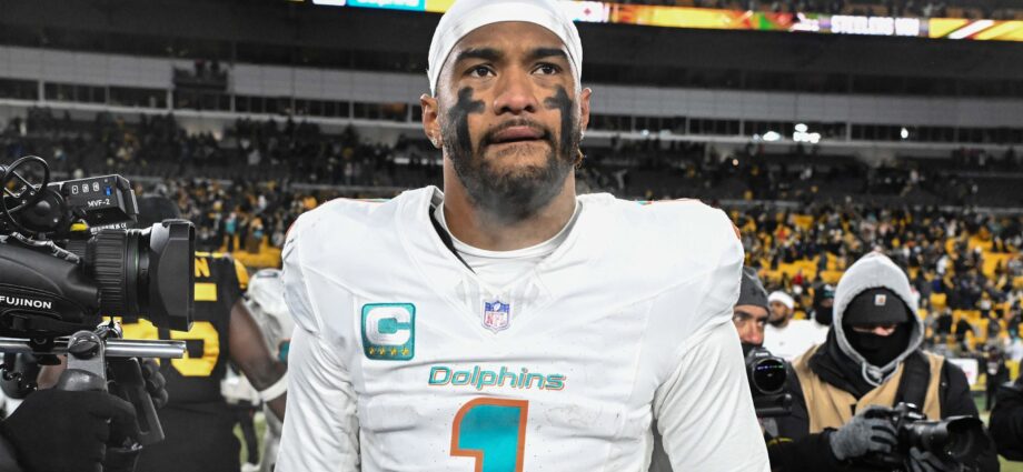 Why the Dolphins would be wise to take on Tua Tagovailoa’s full $99.2 million cap hit