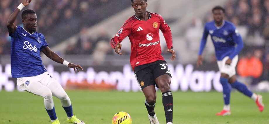 Picture: Kobbie Mainoo aims dig at Everton’s dark arts with cheeky social media post