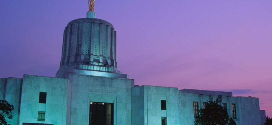 Oregon Voters Overwhelmingly Said Yes to Limiting Money in Politics. Then Politicians Had Their Say.