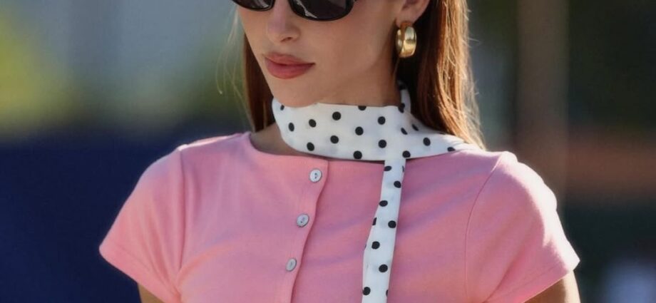 Paige Lorenze How To Wear Festival Fashion Trends: Western & Lace